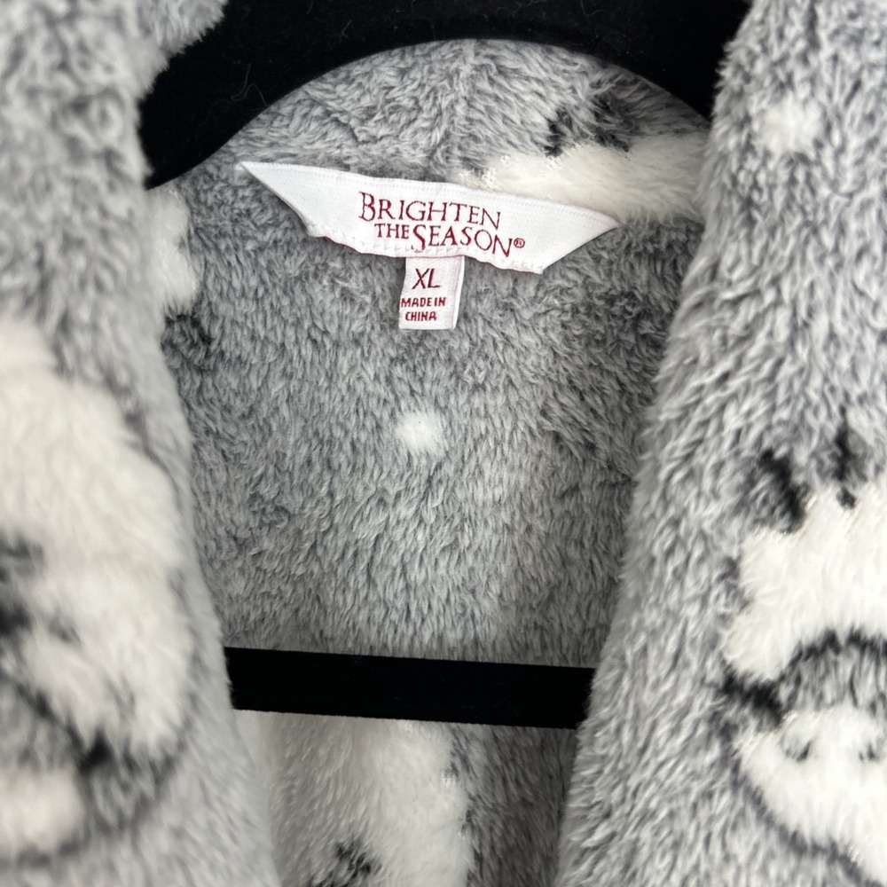 Brighten The Seasons XL Gray White Lambs Plush Pockets Belted Soft Robe Women's - Picture 2 of 10